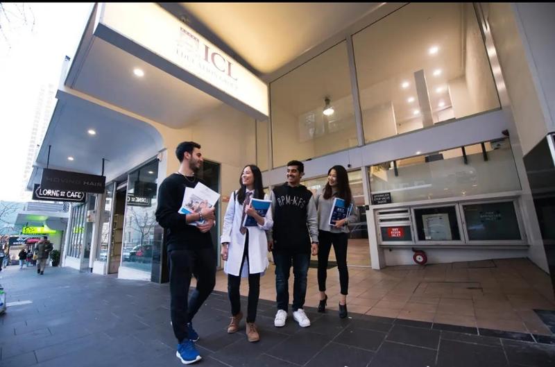 Auckland Business School Suspends Master's Enrolments: International Students Warned Against Travelling